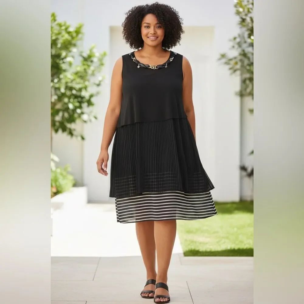 Ice Cube black mini layers dress . Size 28